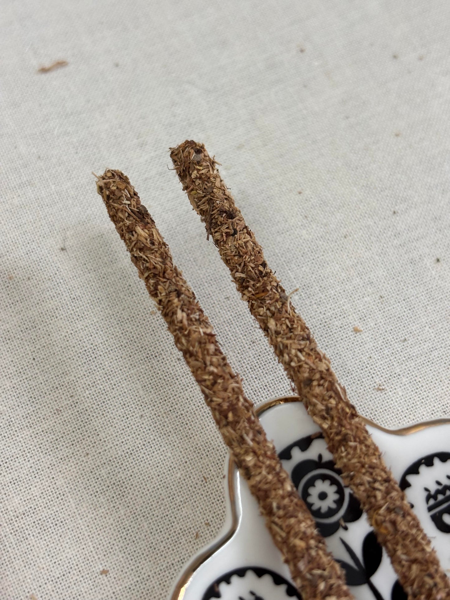 🌿 Incienso de Ruda Orgánico